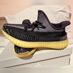 Adidas Boots Slip-on Sneakers Size 7.5 Youth (Also Comes With Laces)